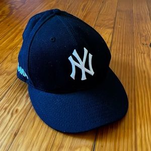 NY Yankees x MoMA Baseball Hat